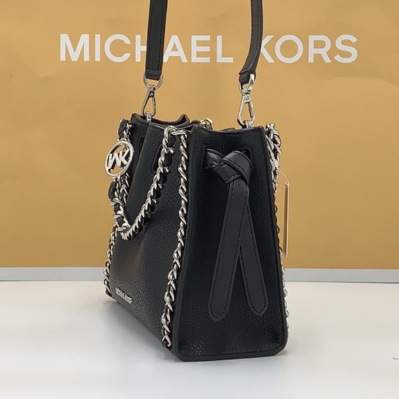 MICHAEL KORS MINA Small Belted
Chain Crossbody bag BLACK COLOR - Picture 4 of 13